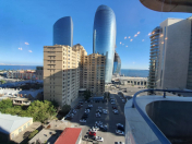 Satılır 4 otaqlı 230 m2 yeni tikili Səbail r.