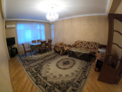 İcarəyə verilir 3 otaqlı 115 m2 yeni tikili 8 Noyabr m.