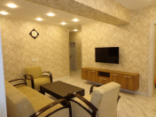 İcarəyə verilir 3 otaqlı 90 m2 köhnə tikili Səbail r.