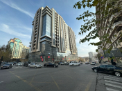 Satılır 2 otaqlı 97 m2 yeni tikili 28 May m.