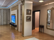 İcarəyə verilir 2 otaqlı 130 m2 yeni tikili 28 May m.