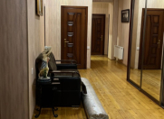 Satılır 3 otaqlı 147 m2 yeni tikili Şah İsmayıl Xətai m.