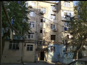 İcarəyə verilir 1 otaqlı 30 m2 köhnə tikili 6 mkr