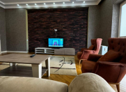 İcarəyə verilir 3 otaqlı 155 m2 yeni tikili 20 yanvar m.