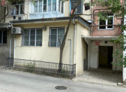 İcarəyə verilir 2 otaqlı 50 m2 köhnə tikili 4 mkr