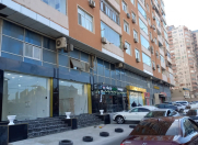 Satılır 1 otaqlı 220 m2 obyekt 2 mkr