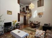 Satılır 5 otaqlı 278 m2 bağ evi 7 mkr