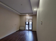 İcarəyə verilir 31 otaqlı 1390 m2 ofis Hyatt Regency