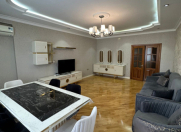 İcarəyə verilir 3 otaqlı 130 m2 yeni tikili Şah İsmayıl Xətai m.