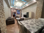 İcarəyə verilir 3 otaqlı 150 m2 yeni tikili 28 May m.