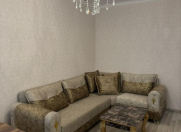 İcarəyə verilir 3 otaqlı 90 m2 köhnə tikili Azadlıq prospekti m.