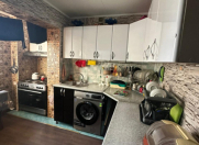 Satılır 3 otaqlı 80 m2 köhnə tikili Həzi Aslanov m.