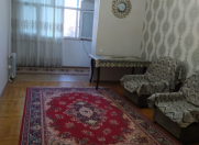 Satılır 3 otaqlı 90 m2 köhnə tikili Gənclik m.