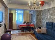 Satılır 6 otaqlı 180 m2 köhnə tikili Gənclik m.
