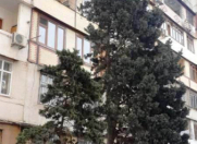 Satılır 3 otaqlı 75 m2 köhnə tikili Bakıxanov