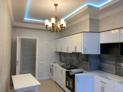 İcarəyə verilir 2 otaqlı 85 m2 yeni tikili Gənclik m.