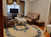 Satılır 3 otaqlı 80 m2 köhnə tikili 9 mkr