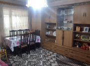 Satılır 3 otaqlı 80 m2 köhnə tikili Neftçilər m.