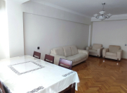 Satılır 2 otaqlı 60 m2 köhnə tikili 28 May m.