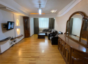 İcarəyə verilir 3 otaqlı 80 m2 köhnə tikili Elmlər Akademiyası m.