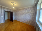 Satılır 2 otaqlı 62 m2 köhnə tikili Bakıxanov