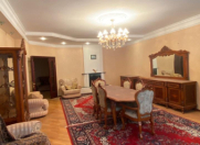 Satılır 3 otaqlı 178 m2 yeni tikili 6-cı parallel