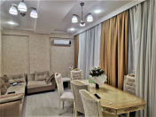 İcarəyə verilir 3 otaqlı 90 m2 yeni tikili 28 May m.