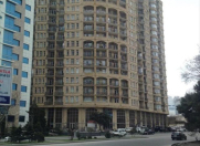 İcarəyə verilir 2 otaqlı 65 m2 yeni tikili 8 Noyabr m.