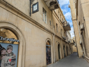 Satılır 4 otaqlı 108 m2 köhnə tikili Azneft meydanı