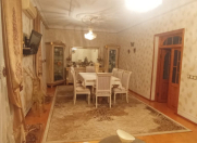Satılır 7 otaqlı 300 m2 villa Bakıxanov