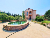 İcarəyə verilir 6 otaqlı 450 m2 villa Badamdar