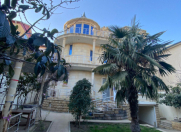 Satılır 5 otaqlı 500 m2 villa Badamdar