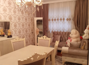 Satılır 3 otaqlı 58 m2 köhnə tikili Ukrayna dairəsi