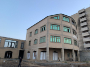 Satılır 10 otaqlı 1000 m2 villa Qara Qarayev m.