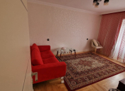 Satılır 3 otaqlı 80 m2 köhnə tikili 8 km