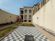 Satılır 5 otaqlı 300 m2 villa Badamdar
