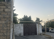 Satılır 3 otaqlı 300 m2 bağ evi Buzovna