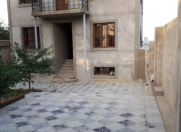Satılır 2 otaqlı 45 m2 köhnə tikili Bakıxanov