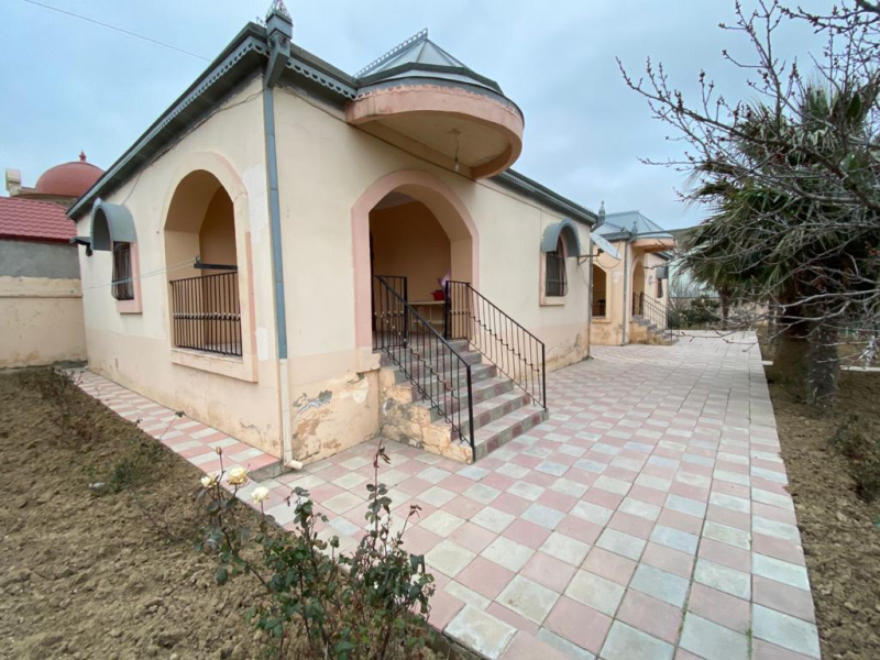 Satılır 5 otaqlı 160 m2 həyət evi Mehdiabad