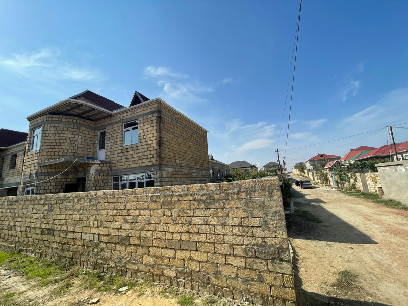 Satılır 5 otaqlı 150 m2 həyət evi Mehdiabad