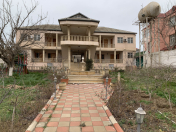 Satılır 8 otaqlı 400 m2 həyət evi Pirşağı