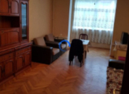 İcarəyə verilir 2 otaqlı 80 m2 köhnə tikili ABŞ səfirliyi