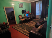 Satılır 5 otaqlı 120 m2 köhnə tikili 8 km