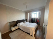 Satılır 3 otaqlı 100 m2 köhnə tikili Badamdar