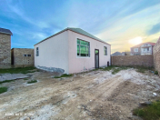 Satılır 3 otaqlı 100 m2 həyət evi Ramana