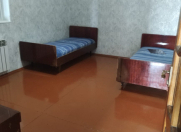 İcarəyə verilir 2 otaqlı 65 m2 köhnə tikili Qaraçuxur