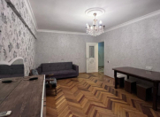 İcarəyə verilir 3 otaqlı 70 m2 köhnə tikili Əhmədli m.