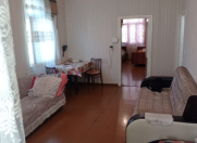 İcarəyə verilir 2 otaqlı 45 m2 köhnə tikili 7 mkr