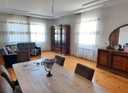 Satılır 5 otaqlı 290 m2 villa Badamdar