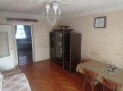 Satılır 3 otaqlı 75 m2 köhnə tikili Neftçilər m.